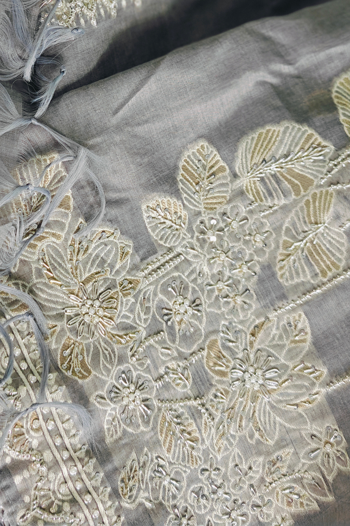 Jamdani Suit with Golden Beadwork