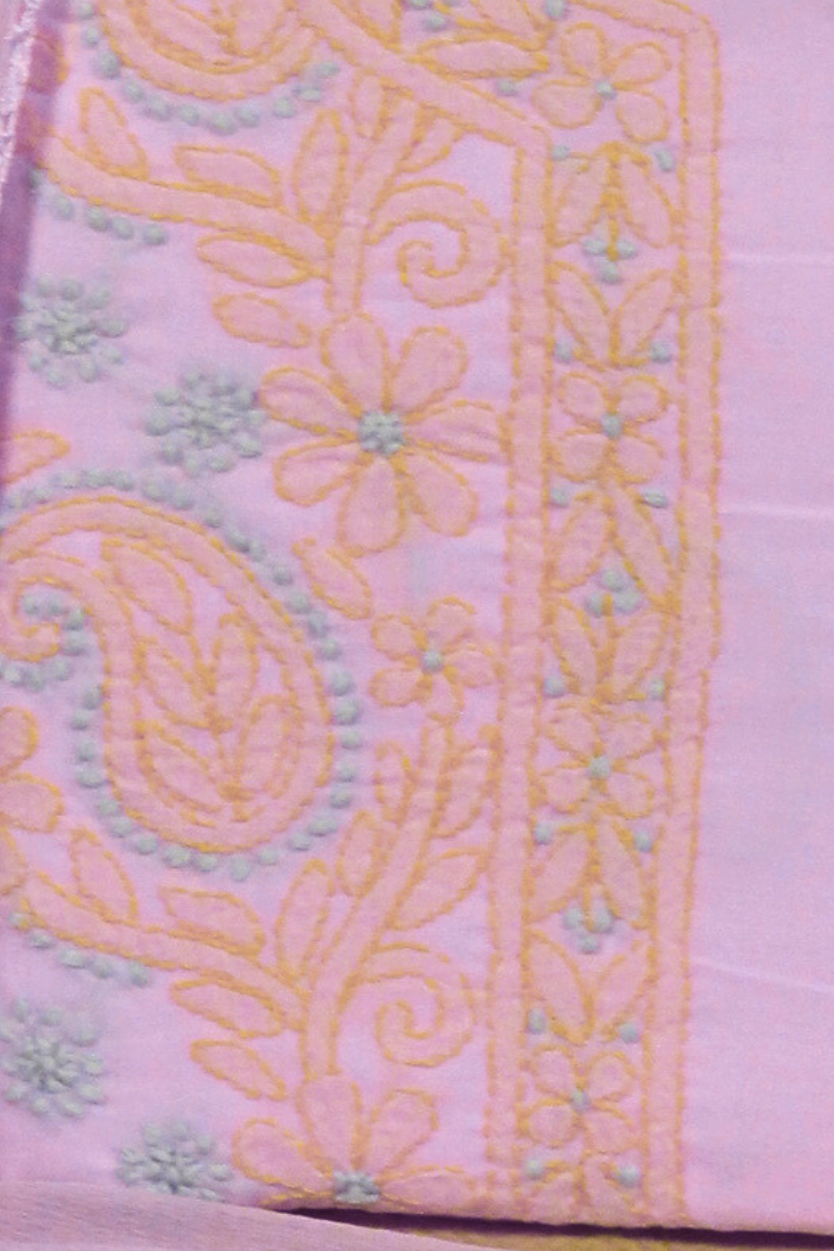 Chikankari Contrast Embroidered Suit Set