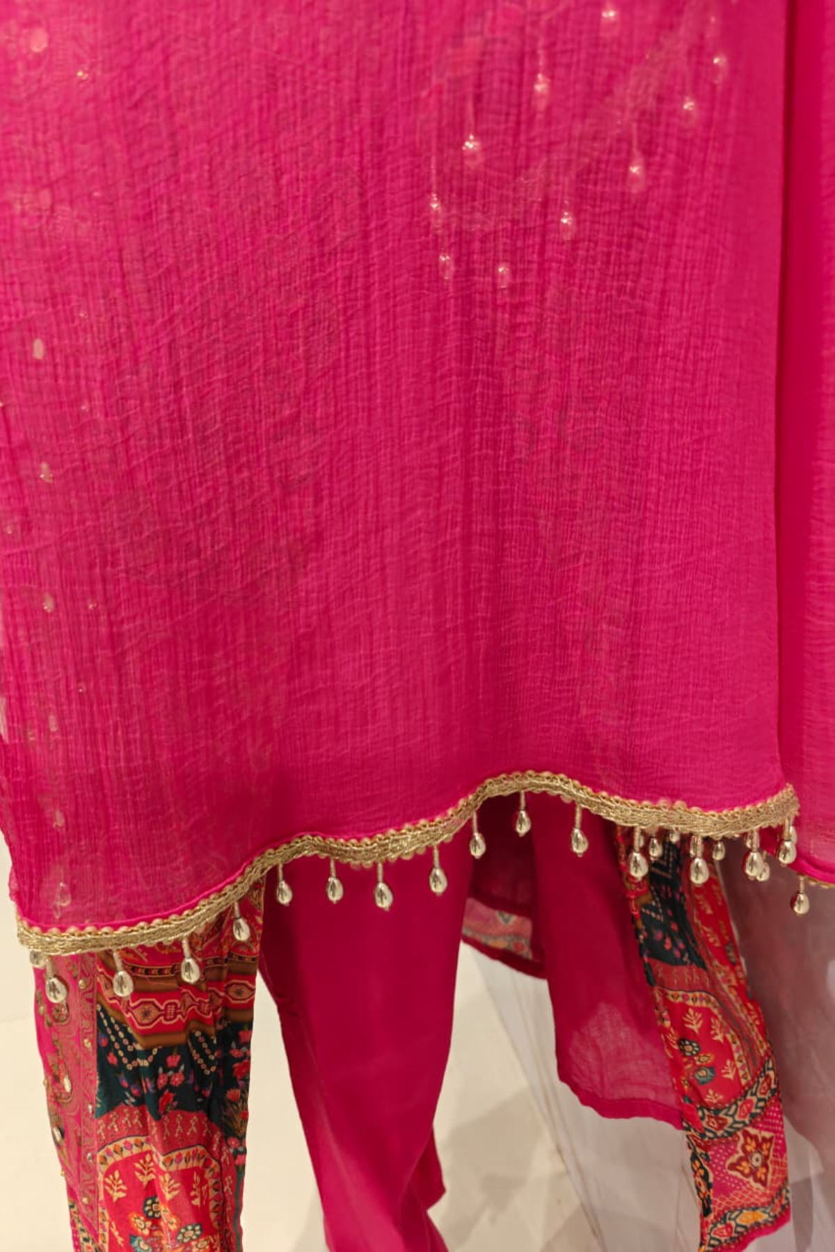 Jaipuri Print Chinon Suit Set with Bead Tassels