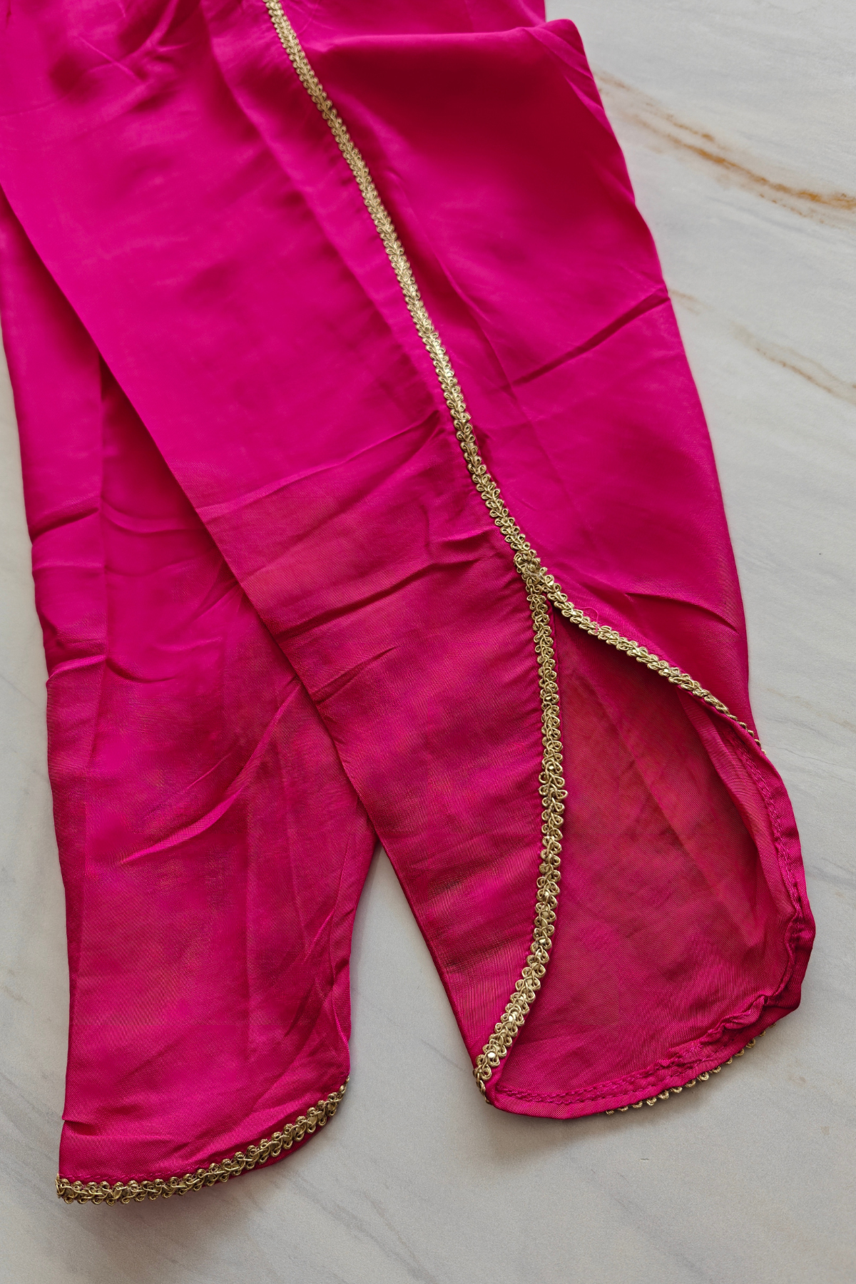Magenta Crepe Kurta Set with Potli