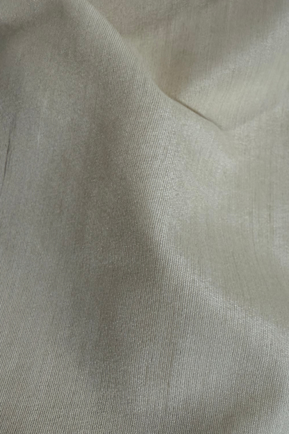 Mul Cotton Suit Set with Maroon Accents
