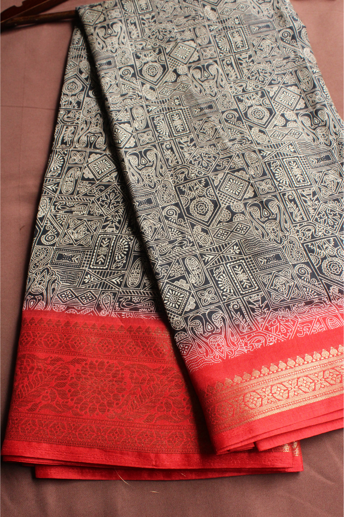Black Worli Art Modal Saree