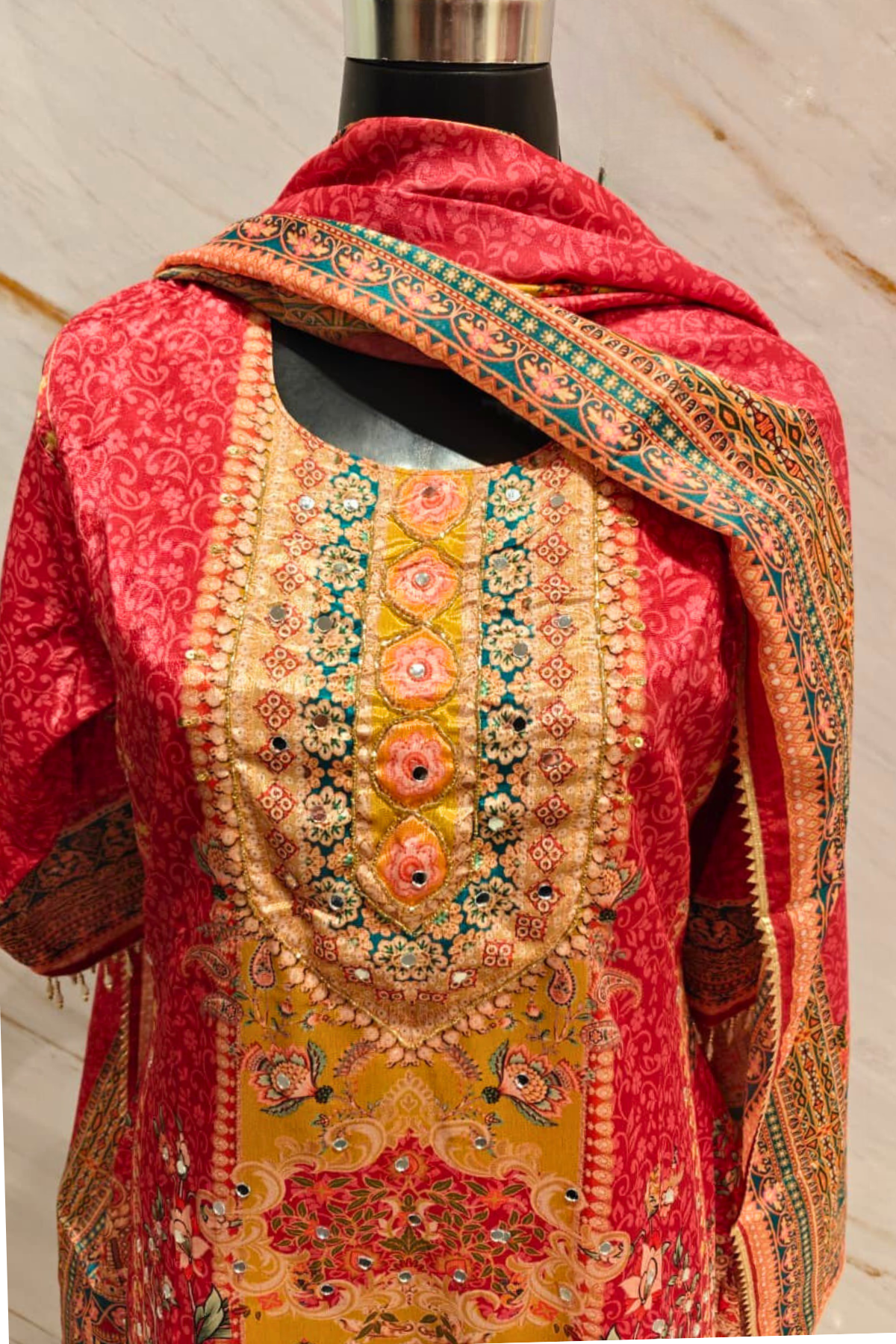 Red Rose Garden Digital Print Suit Set