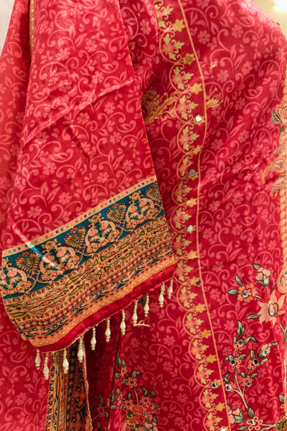 Red Rose Garden Digital Print Suit Set