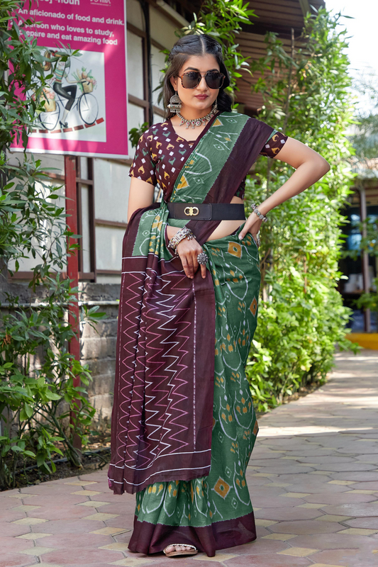 Green Geometric Ikkat Cotton Saree