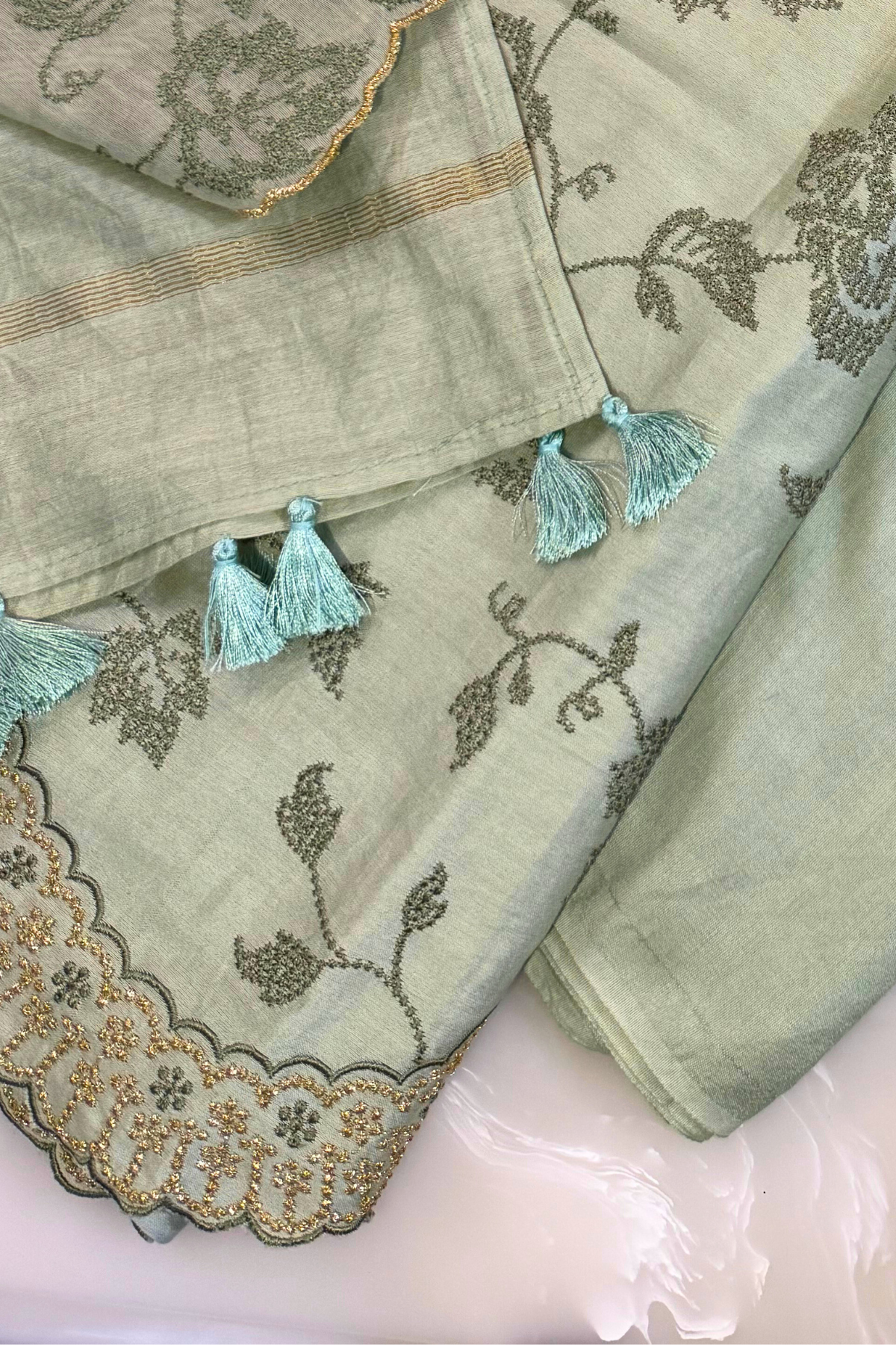 Chanderi Dotted Floral Suit Set