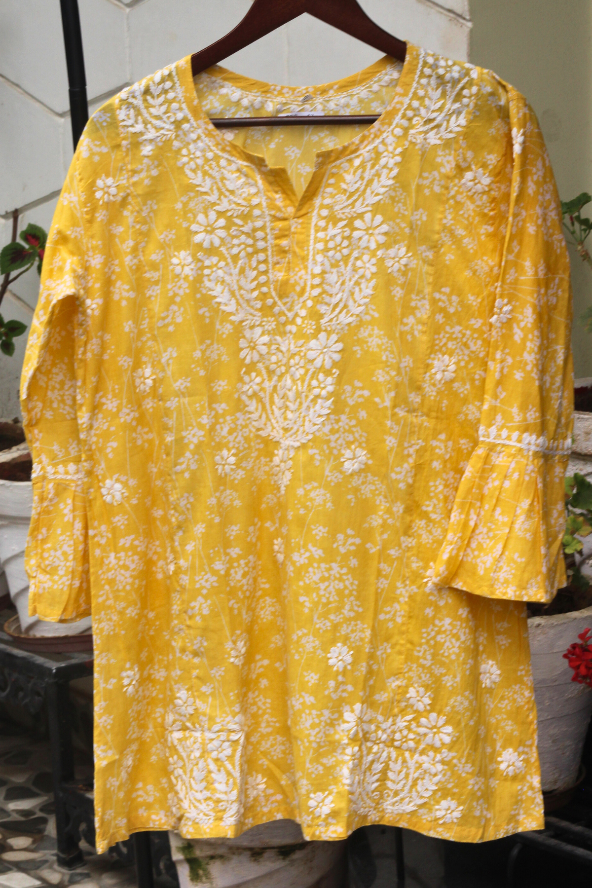 Botaniqa Chikan Short Kurti