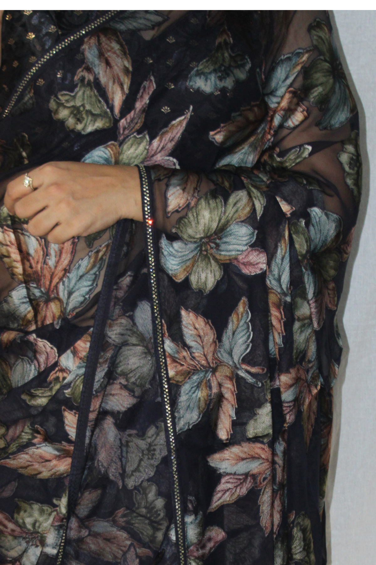 Floral Print Chiffon Rhinestone Saree